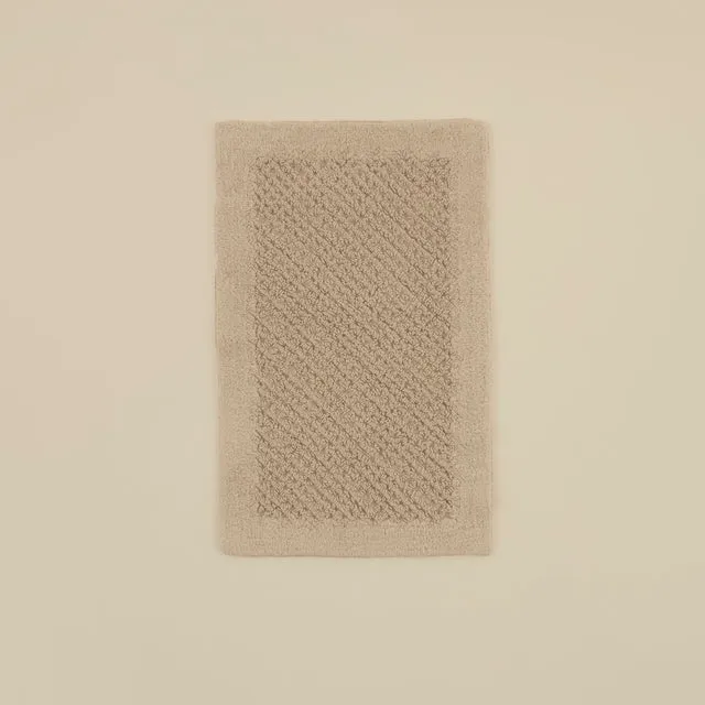 Karaca Helen Badvorleger, 50 × 80 cm, Stone