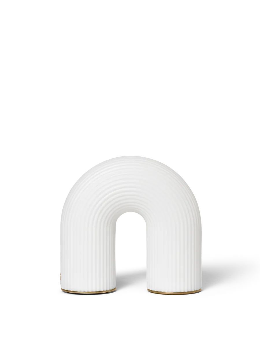 Vuelta Portable Lamp