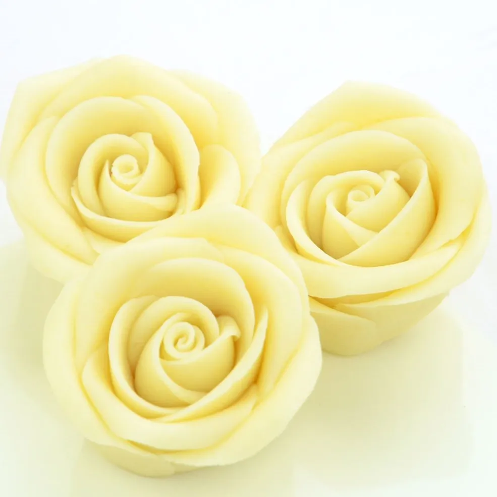Marzipan-Rosen groß weiß 16 Stück