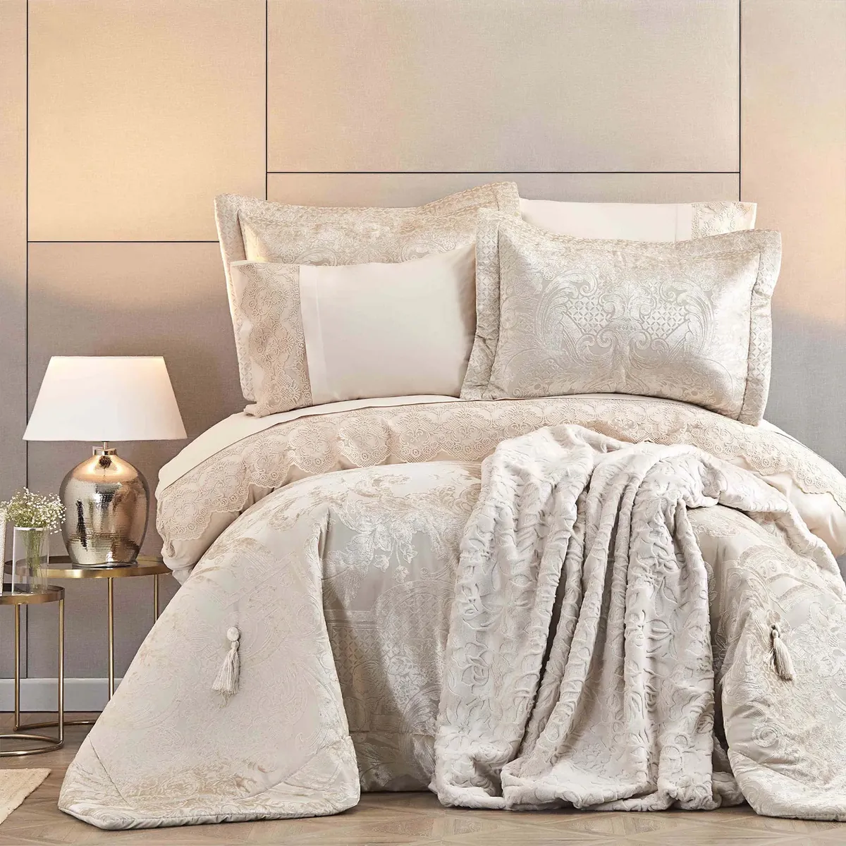 Karaca Home Valeria Best Gold 8-teiliges Heiratsset