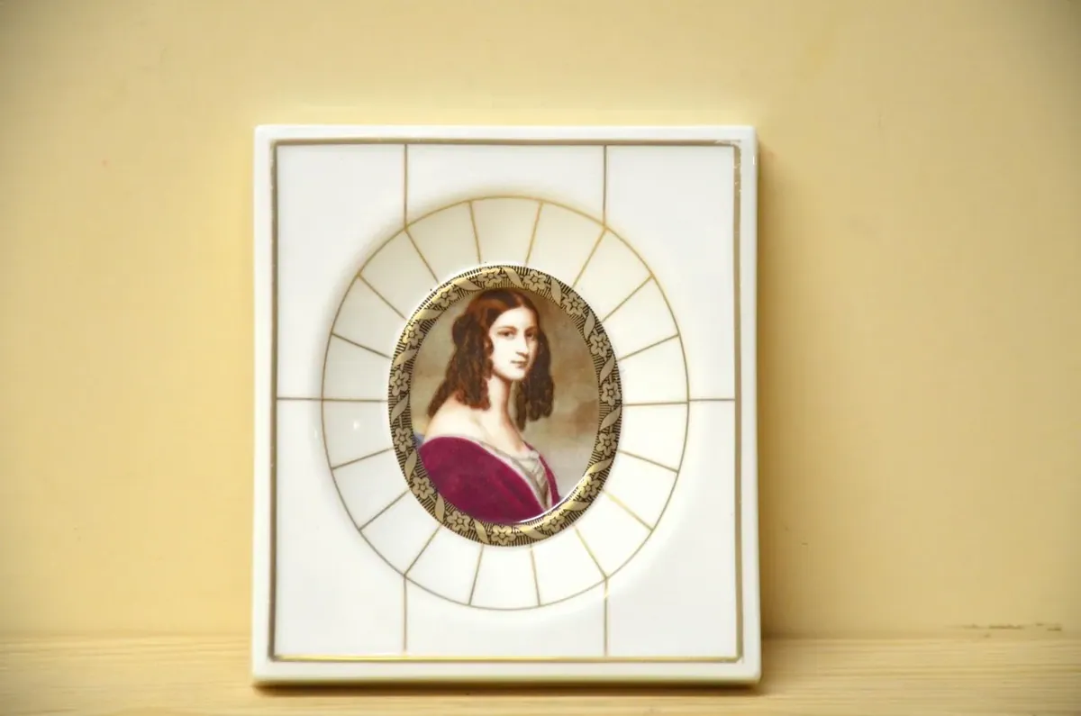 Villeroy & Boch - Heinrich Galerie der Schönen  F.Freiin von Gumppenberg