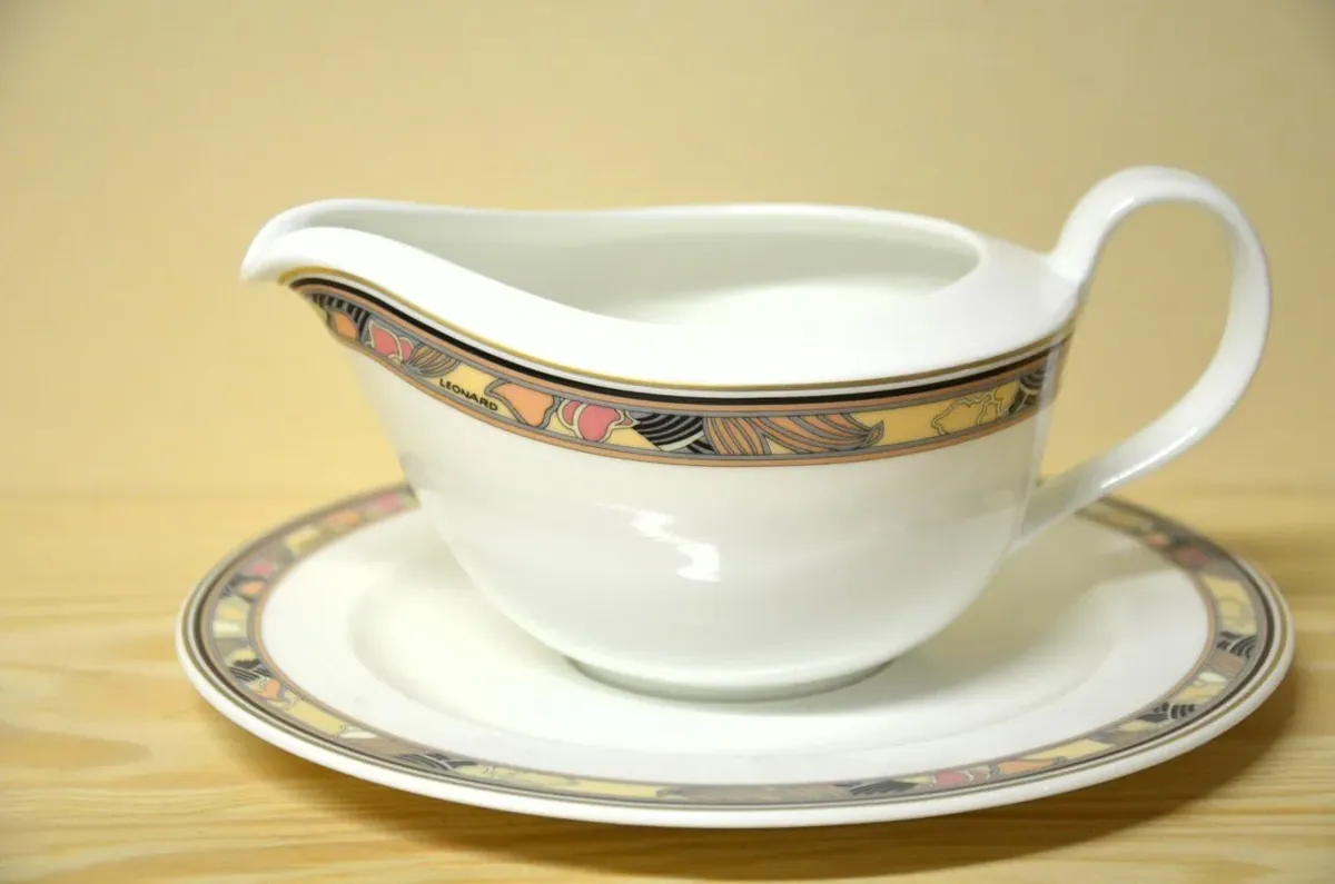 Hutschenreuther Brocade Sauciere 2 -teilig