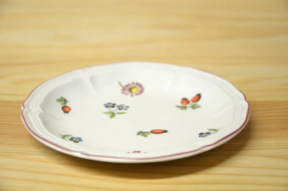 Villeroy & Boch Petite Fleur Pralinen / Teebeutelteller
