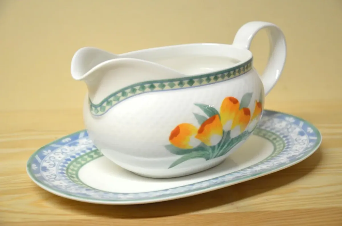 Villeroy & Boch Perugia Sauciere mit Untere