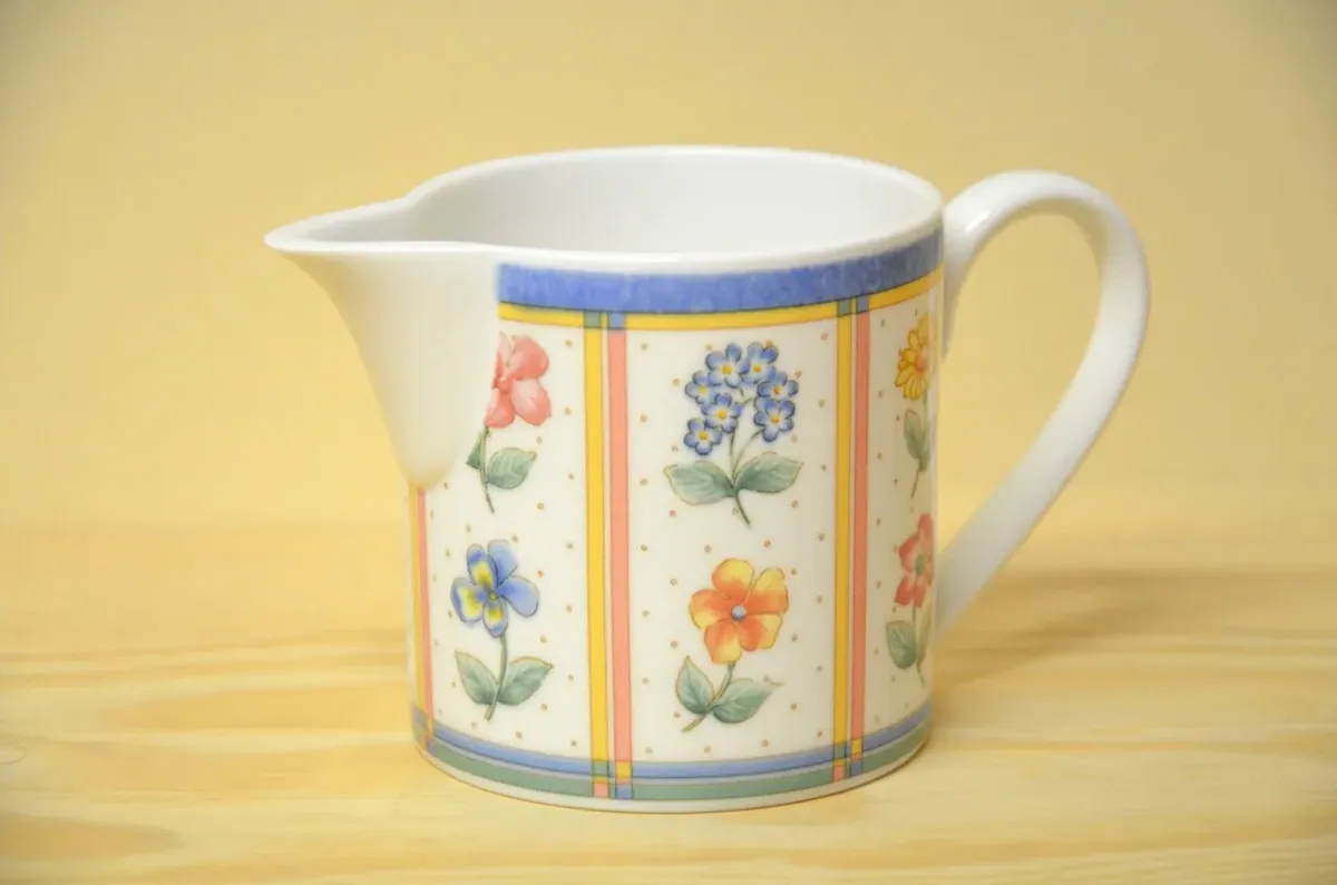 Villeroy & Boch Julie Milchkännchen