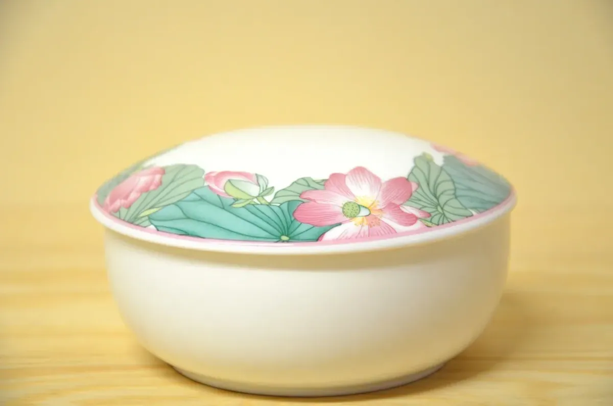 Villeroy & Boch Jade Bonboniere,  Schmuckdose mit Deckel