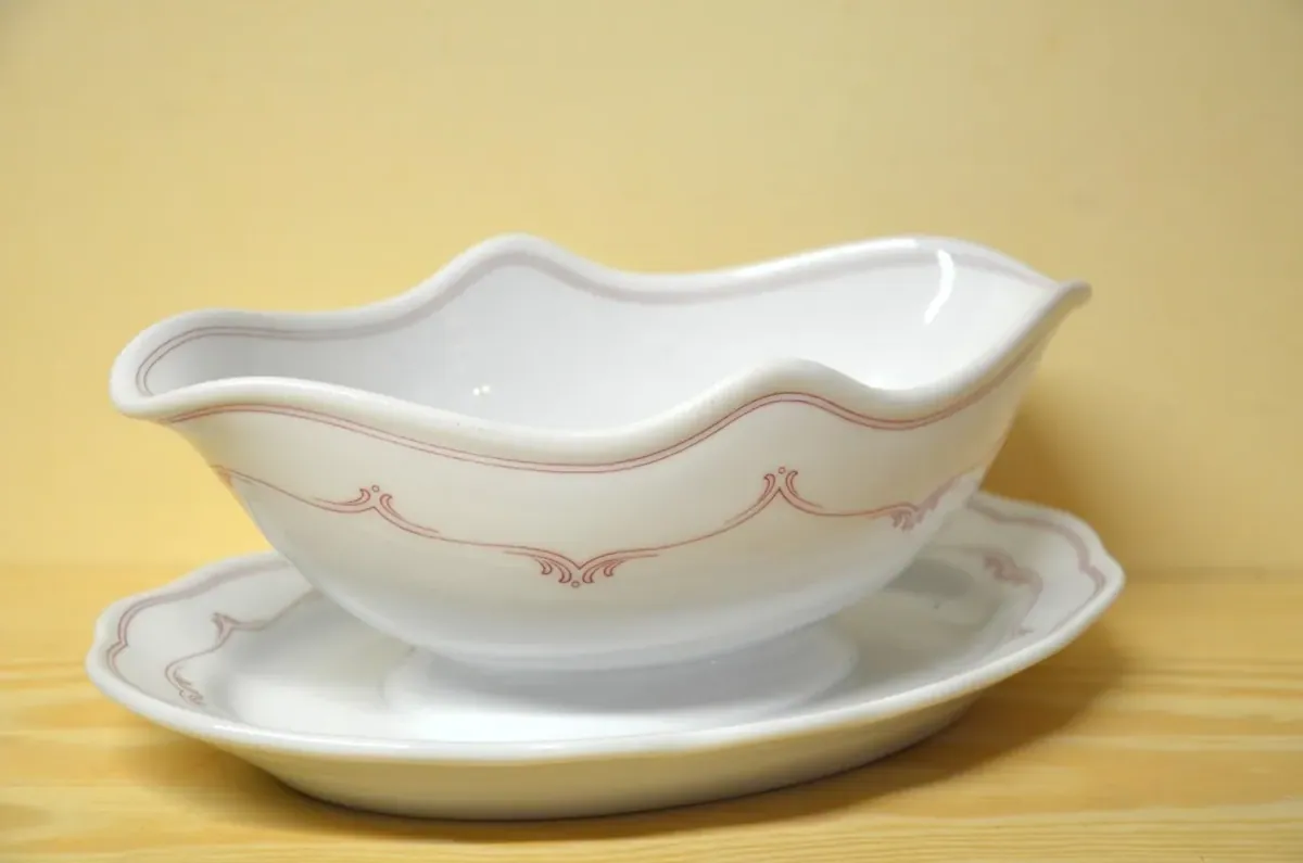 Hutschenreuther Mainau Sauciere