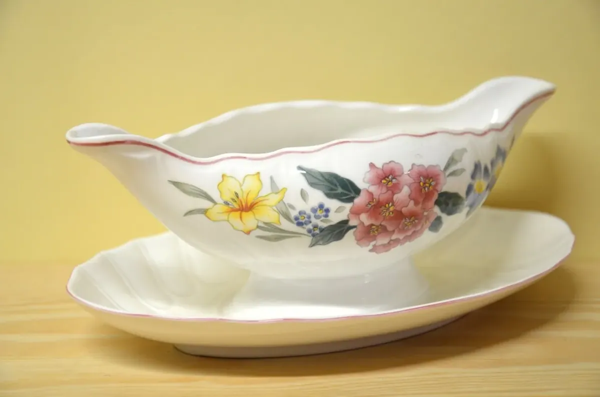 Villeroy & Boch Flora Bella Sauciere