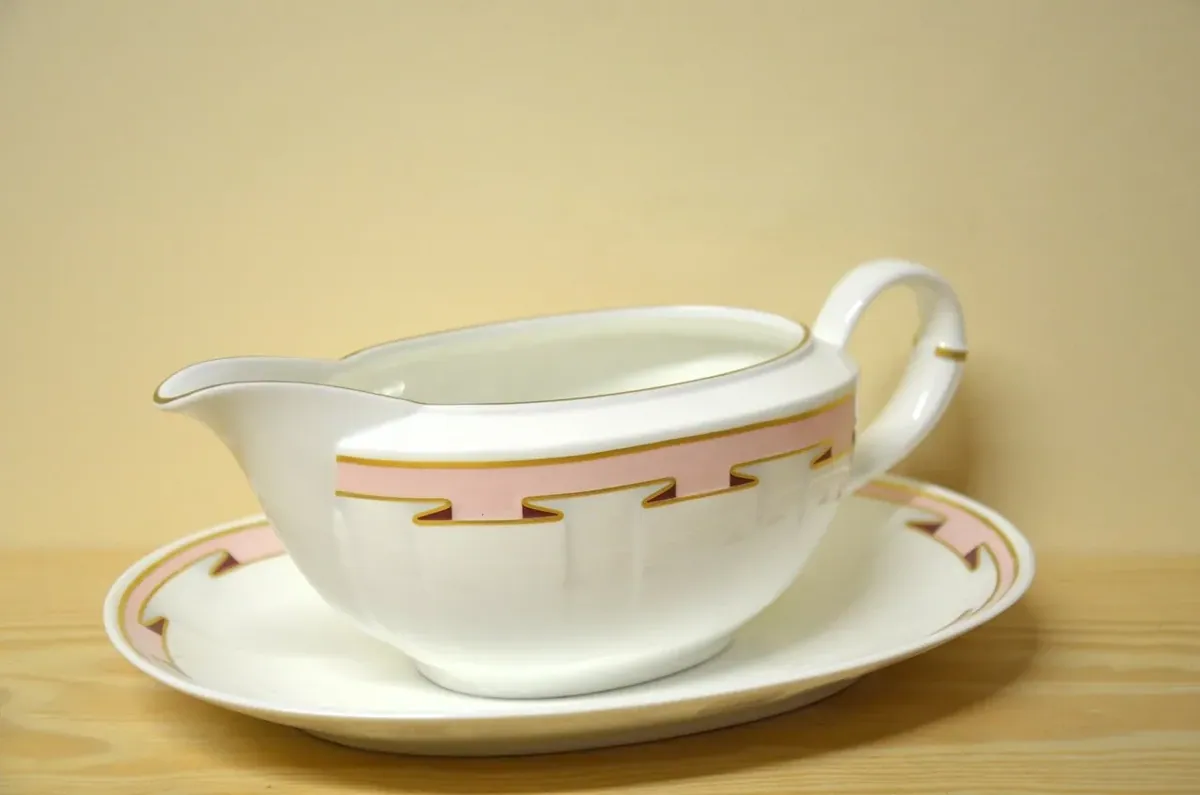 Villeroy & Boch Rue Royal Sauciere mit Untere