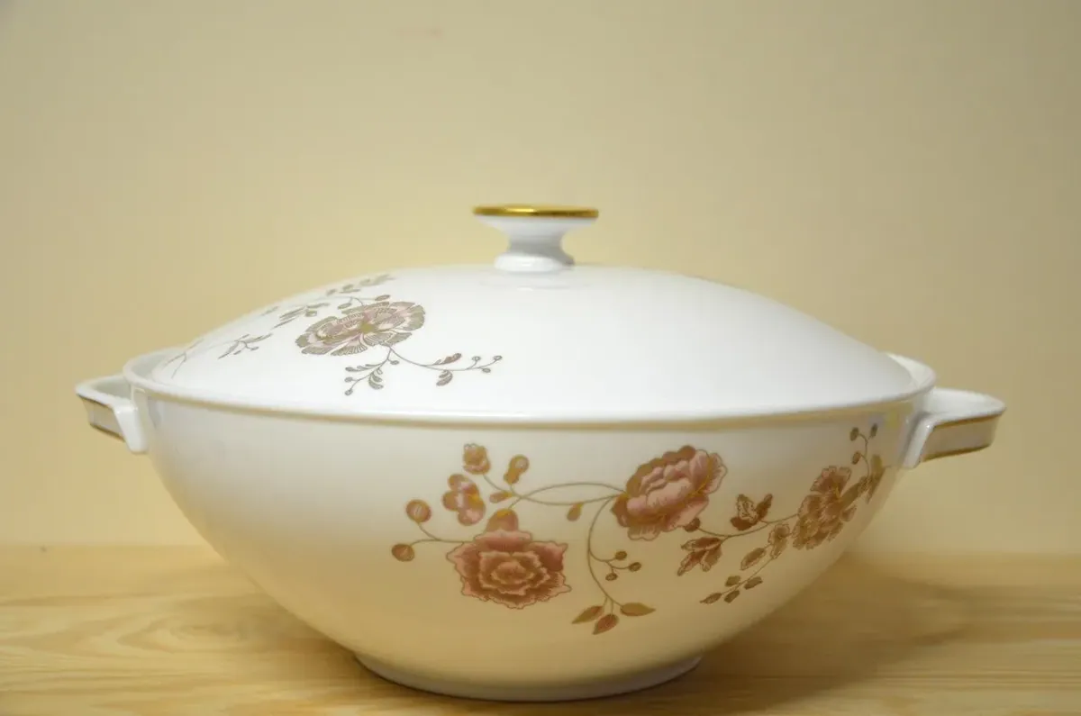 Villeroy & Boch Golden Garden Schüssel mit Deckel NEU