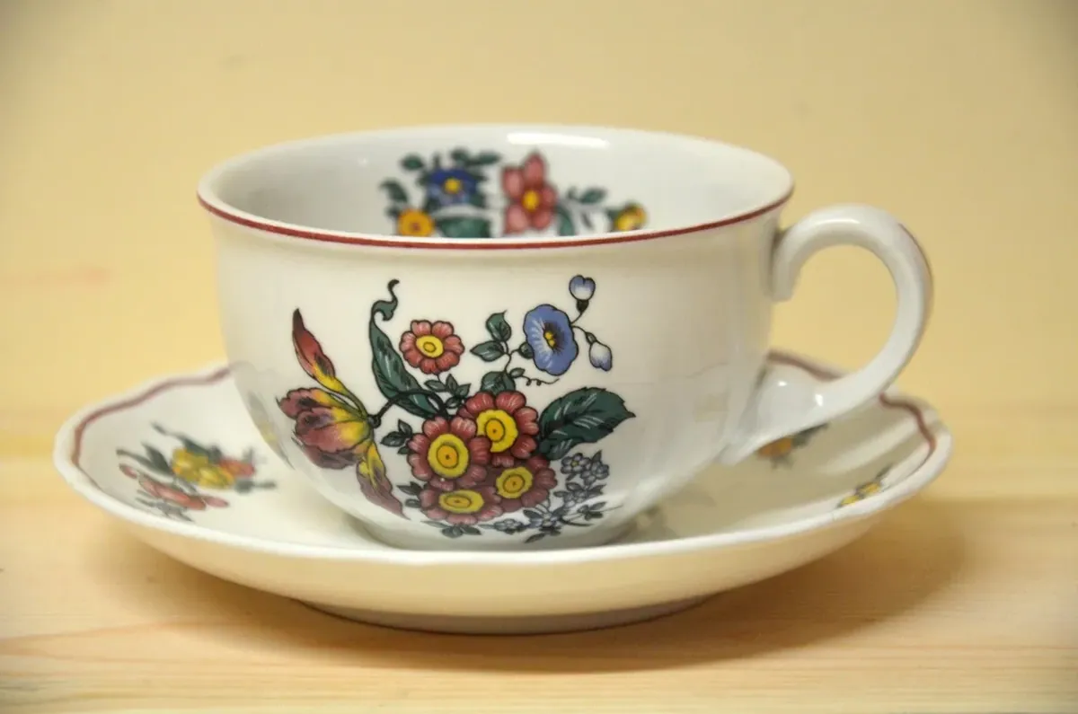 Villeroy & Boch Alsace Teegedeck bunte Blume