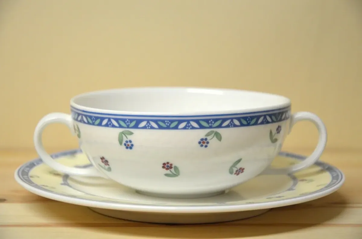 Villeroy & Boch Adeline Suppentasse mit Untere