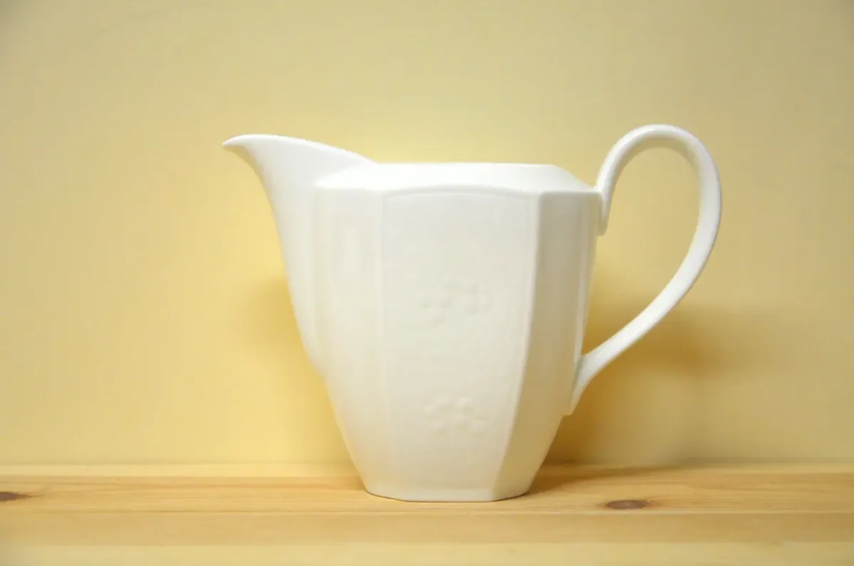 Villeroy & Boch Laureto weiss by Joop Milchkännchen