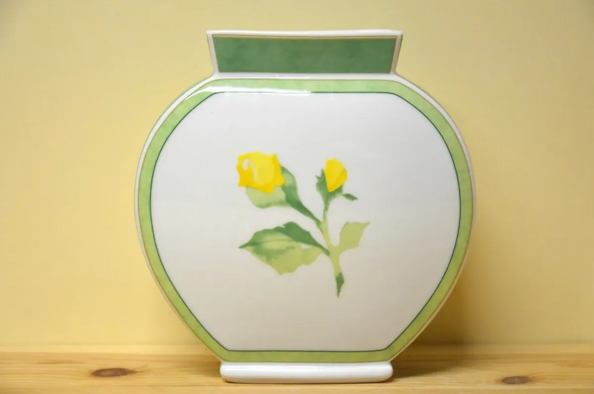 Hutschenreuther Summerdream Vase