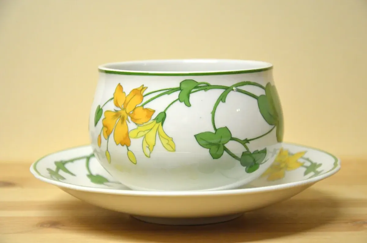 Villeroy & Boch Geranium Sauciere