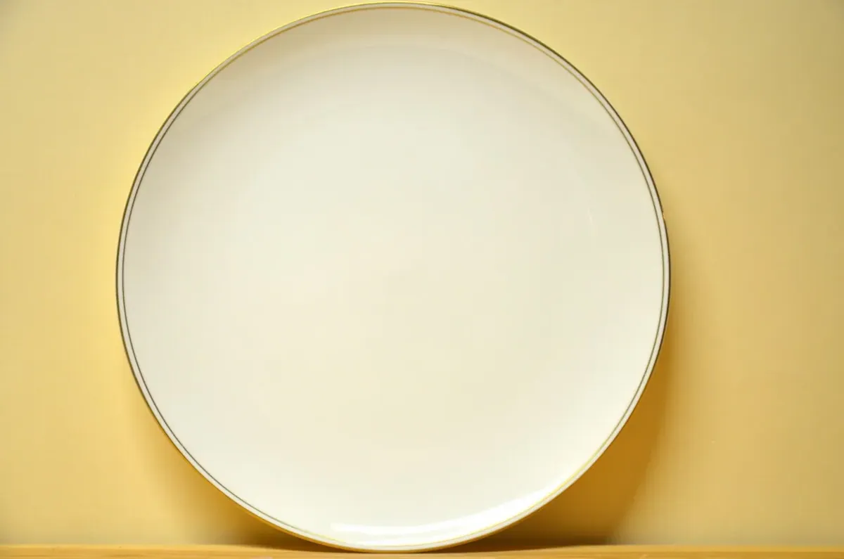 Wedgwood Gold Doric Speiseteller