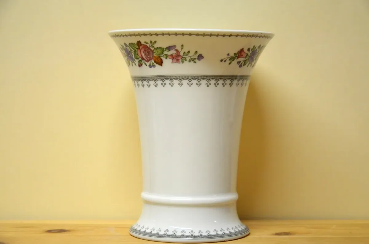 Hutschenreuther Arabella Trichtervase