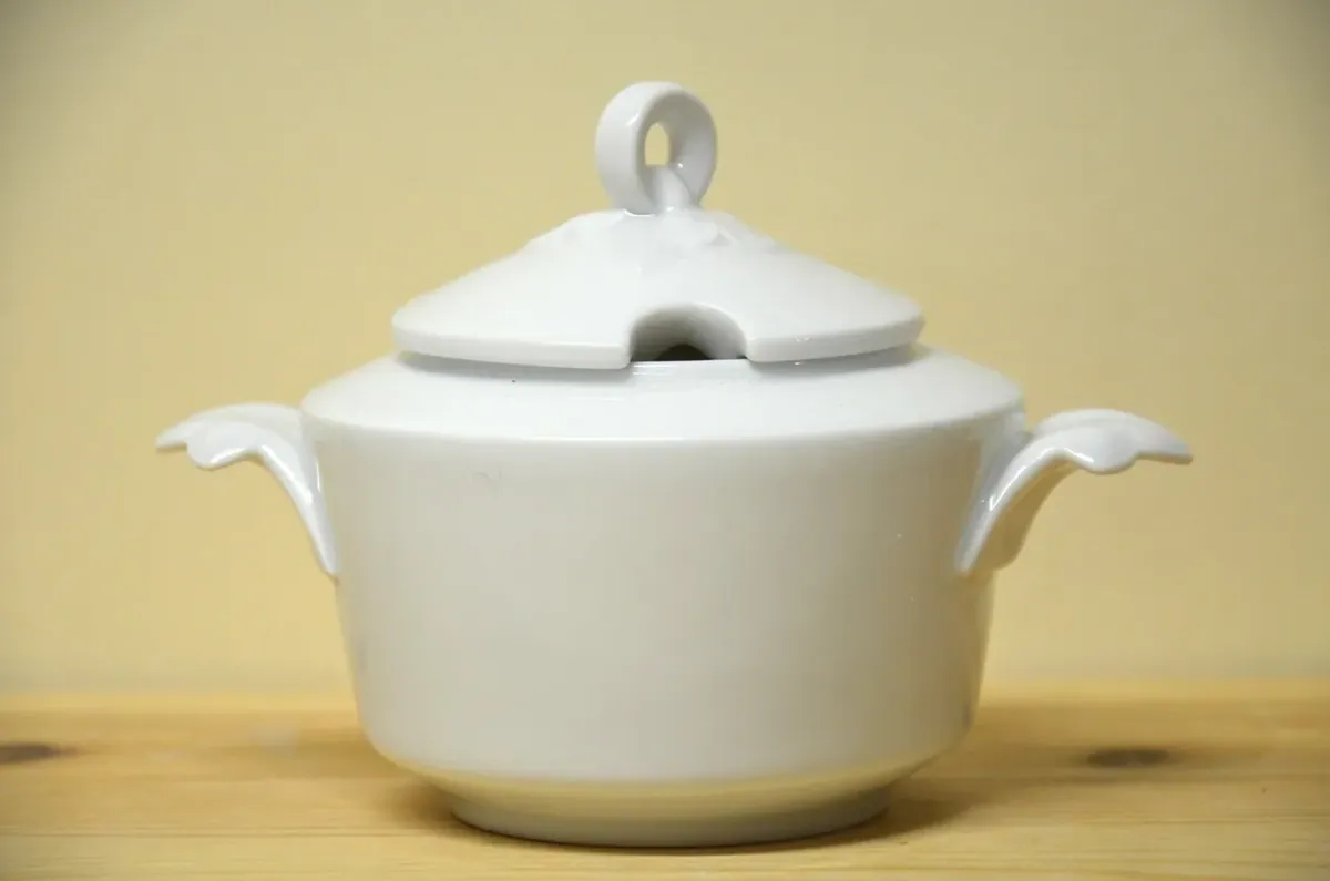 Hutschenreuther Louvre weiss Zucker / Marmeladendose NEU