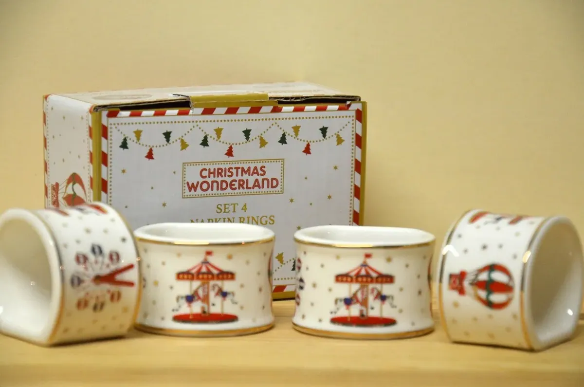 Easy Life Christmas Wonderland Serviettenringe 4-teilig NEU