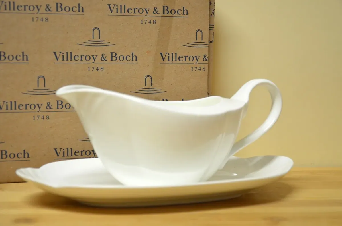 Villeroy & Boch Arco weiss Sauciere mit Untere NEU