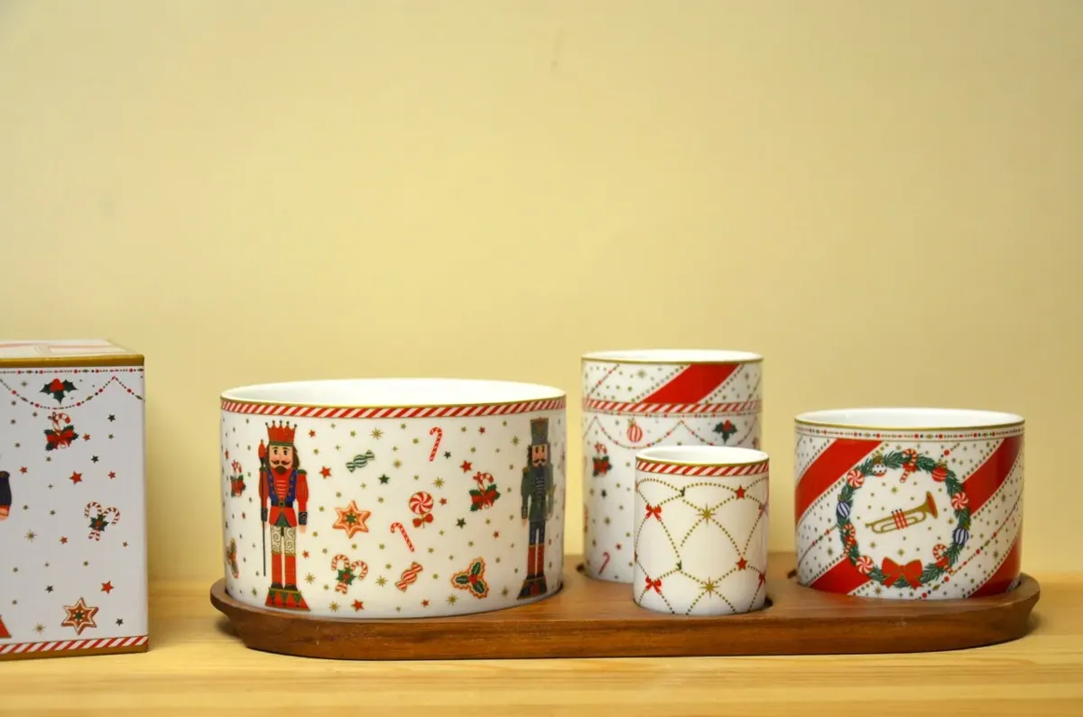 Easy Life Nussknacker Dip Set auf Acasiabrett NEU