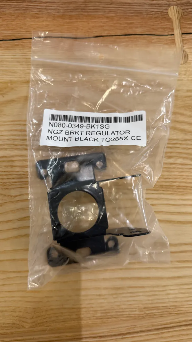Napoleon - NGZ BRKT Regulator Mount, schwarz für Travel Q285X