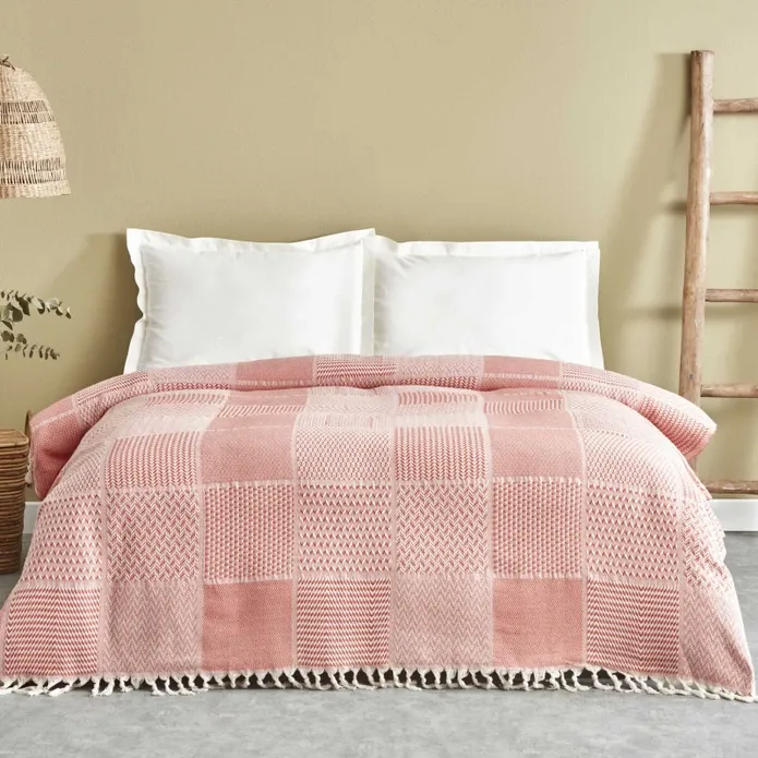 Karaca Home Luna Doppelbettdecke Rosa