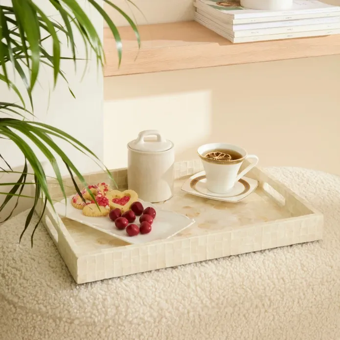 Karaca Home Carrie Dekoratives Tablett 45x35x4 cm
