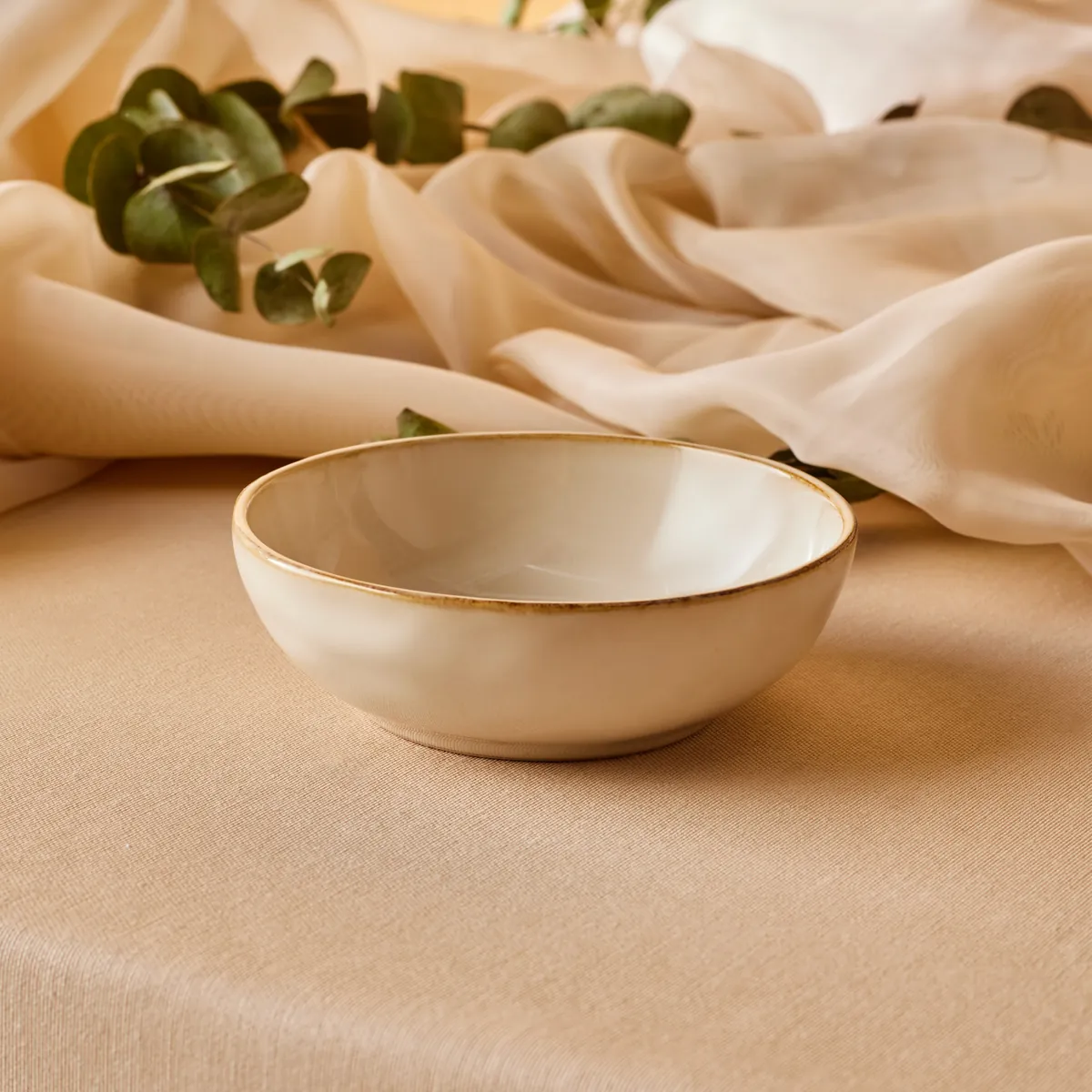 Karaca Aria Snackschale mit Reaktivglasur, 12 cm, Beige