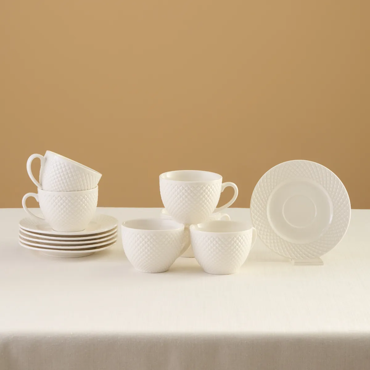 Karaca Nina Embossed Teetassen-Set für 6 Personen, 220 ml