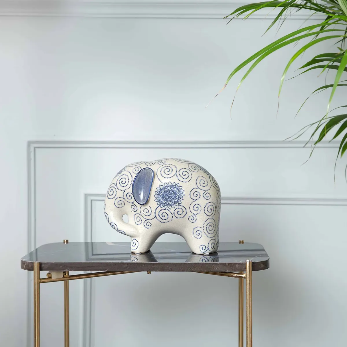 Karaca Home Blauer weißer Elefant Figur 21 cm x 16 cm