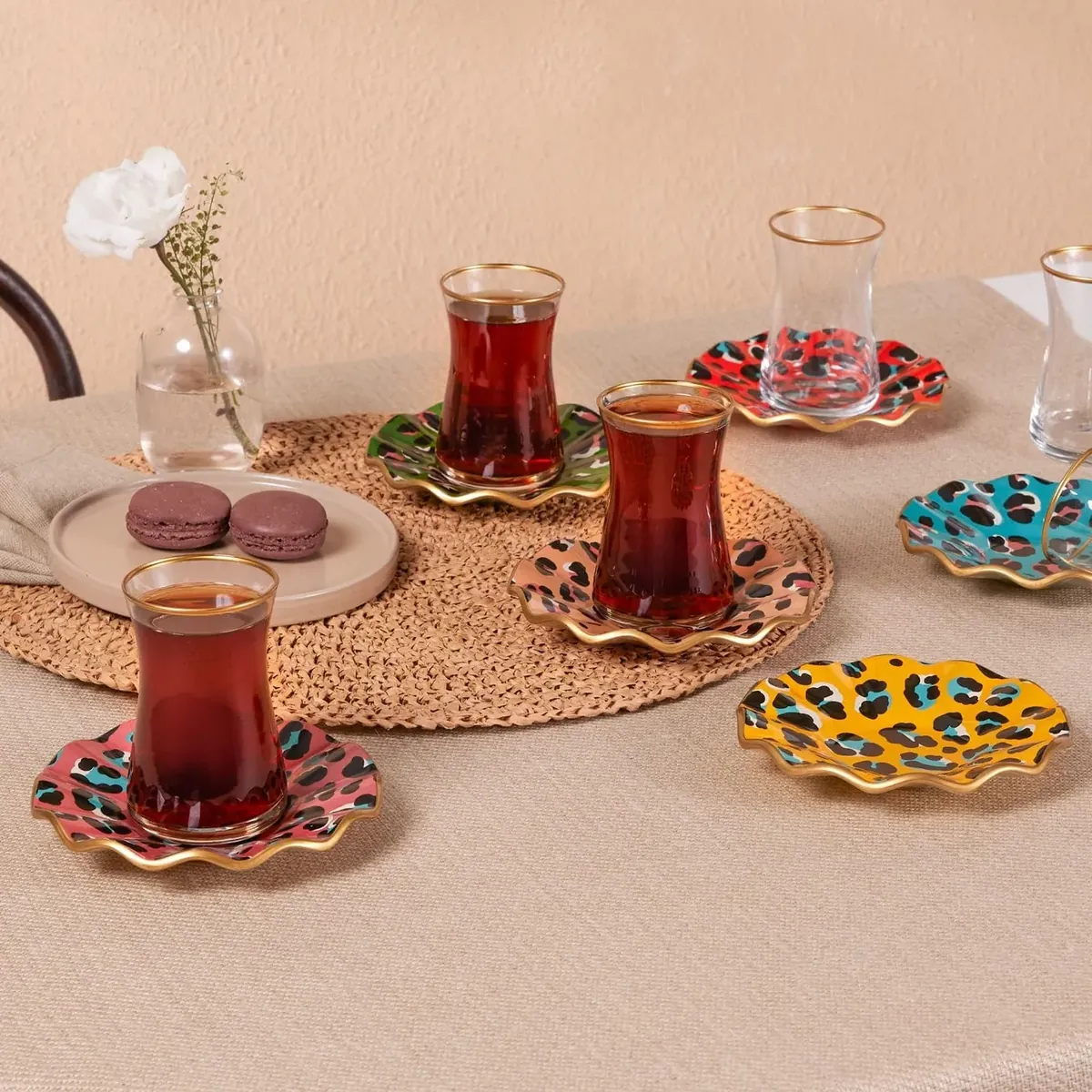 Karaca Leona 6 Person Tee Set, 12 Teilig