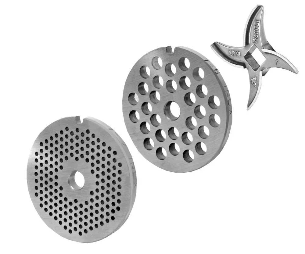 WOLFCUT - Fleischwolfscheibensatz 2 mm + 6 mm Bohrung und ein Sichelmesser kompatibel mit allen gängigen Fleischwolf Marken Größe 7