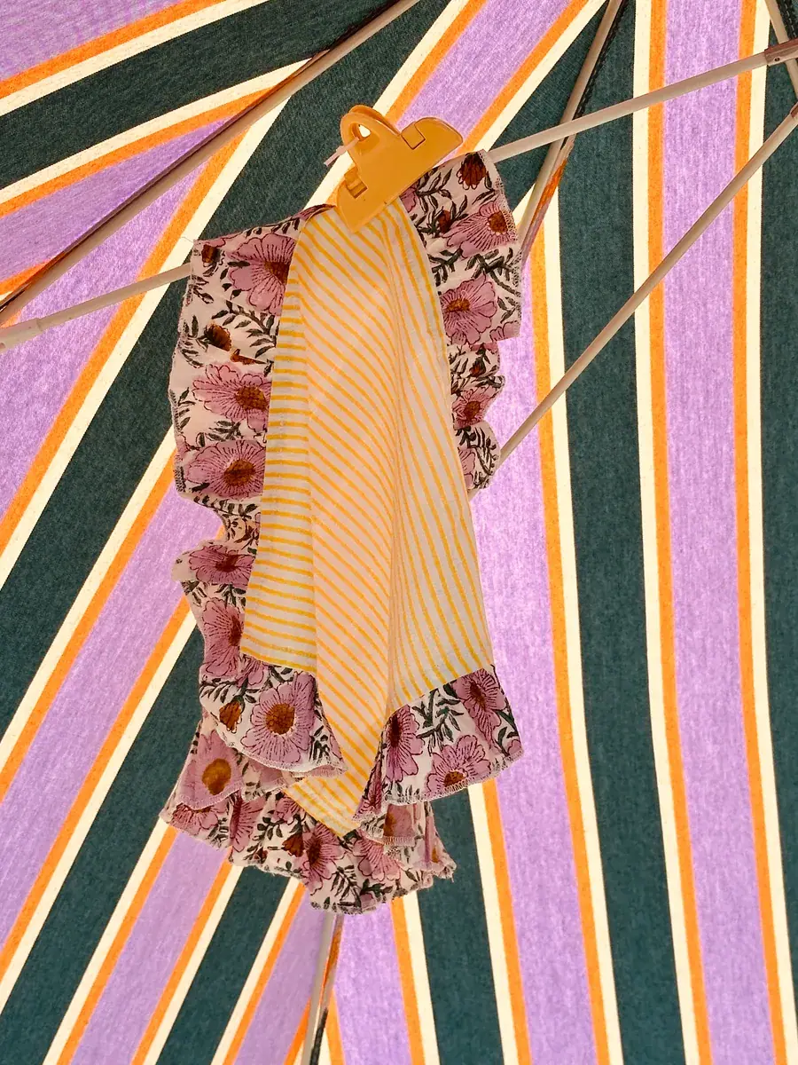 Baumwollservietten "yellow Stripes with Roses"