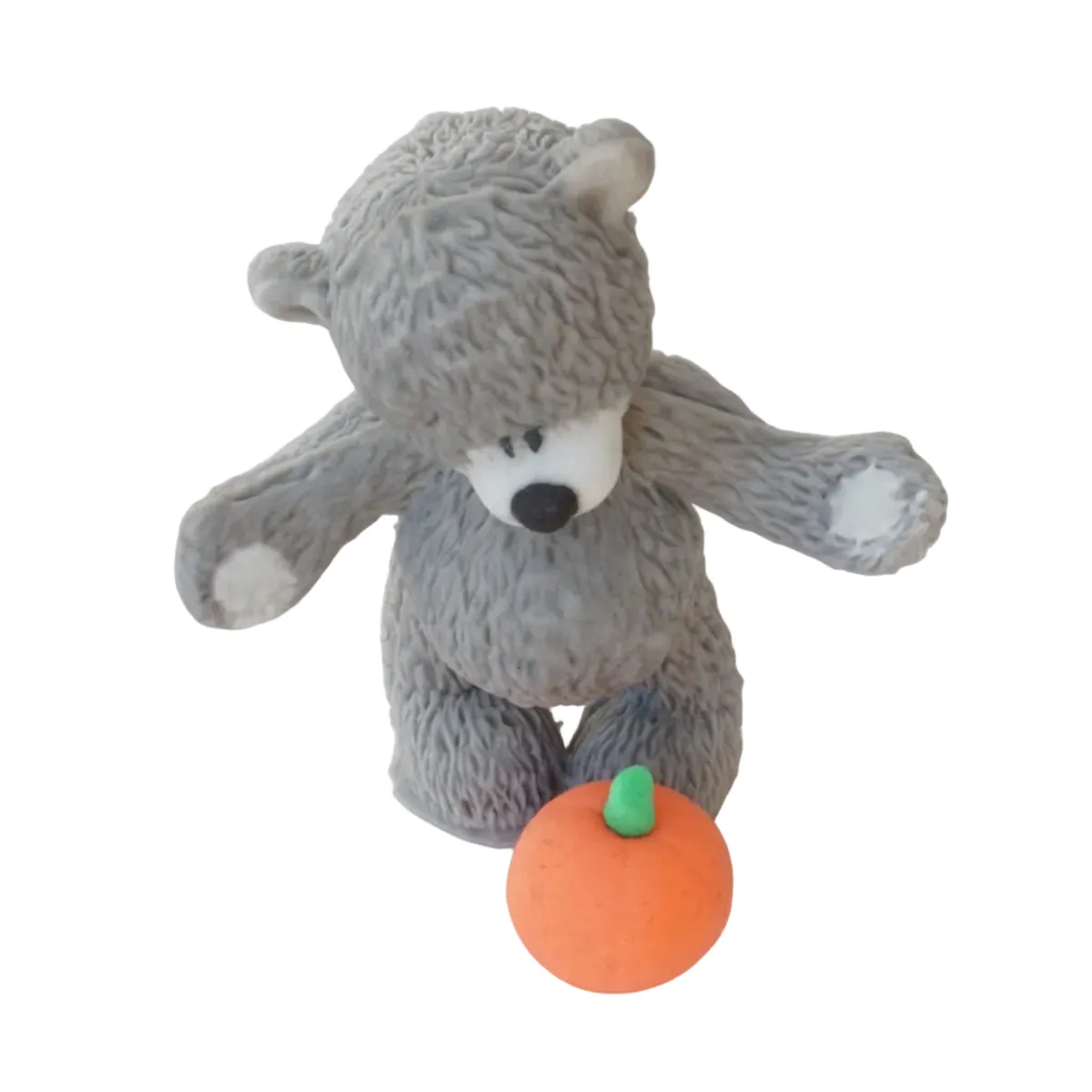 Knuddelbär stehend mit Kürbis – Tortendekoration