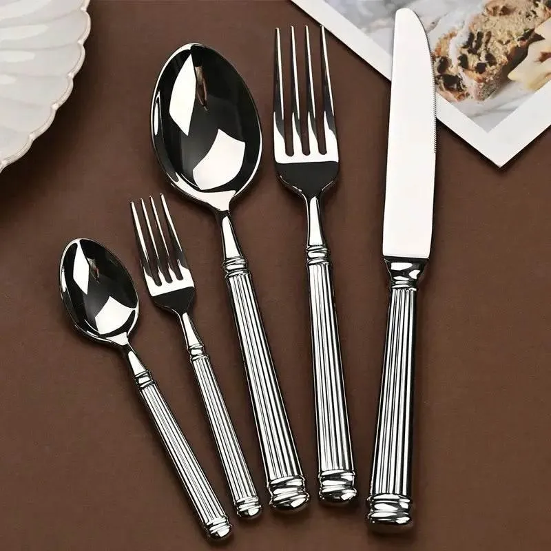 Luxuriöses Besteck Set mit Säulendesigngriff aus Edelstahl (Silber oder Gold)
