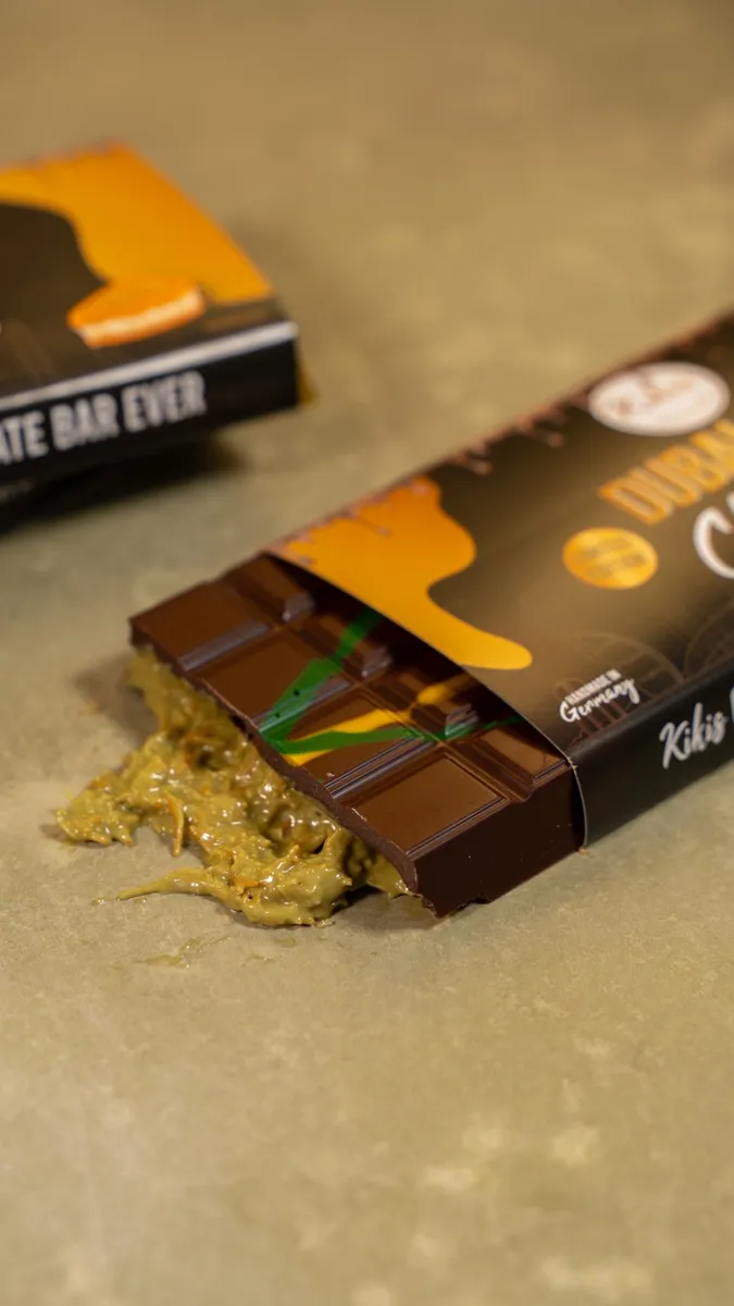 Kikis Dubai Style Dark Chocolate - PISTACHIO 🍫