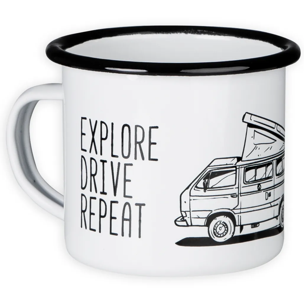EAT SLEEP CAMP Emaillebecher mit Campingbus mit Aufstelldach