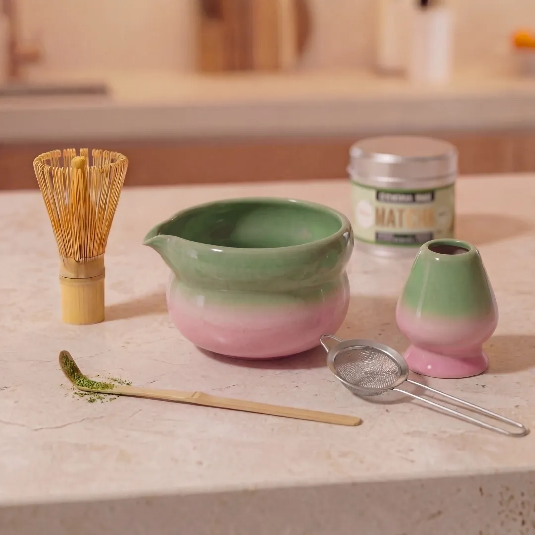 Kikis Matcha Set green-rose - Chasen, Sieb, Schale, Halter & Löffel