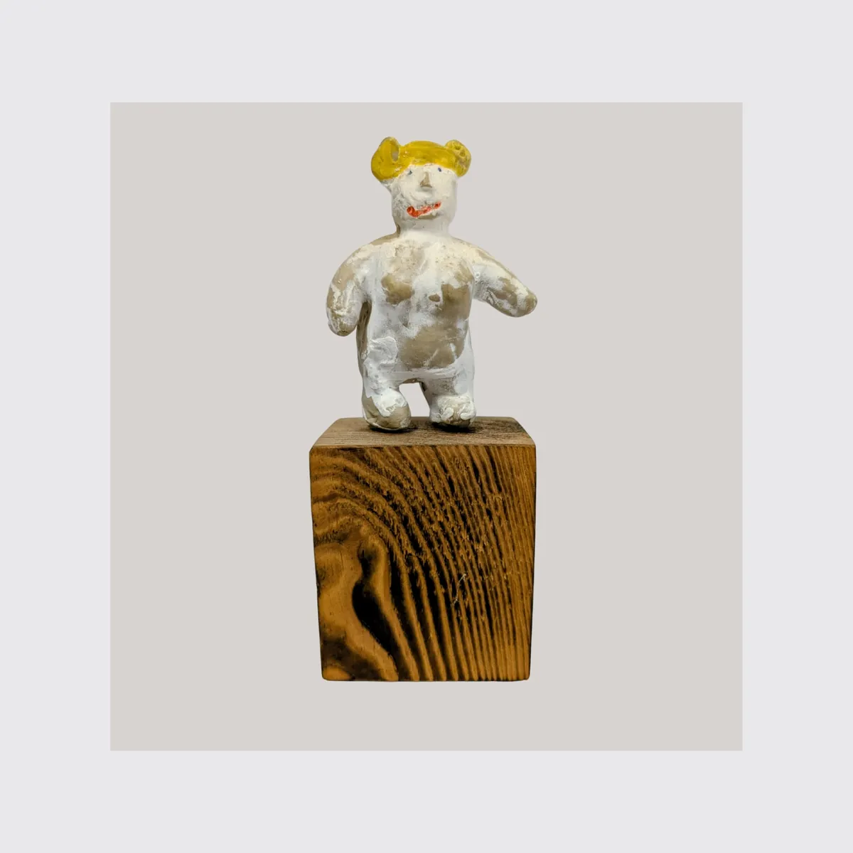 Kleine Figur Frau